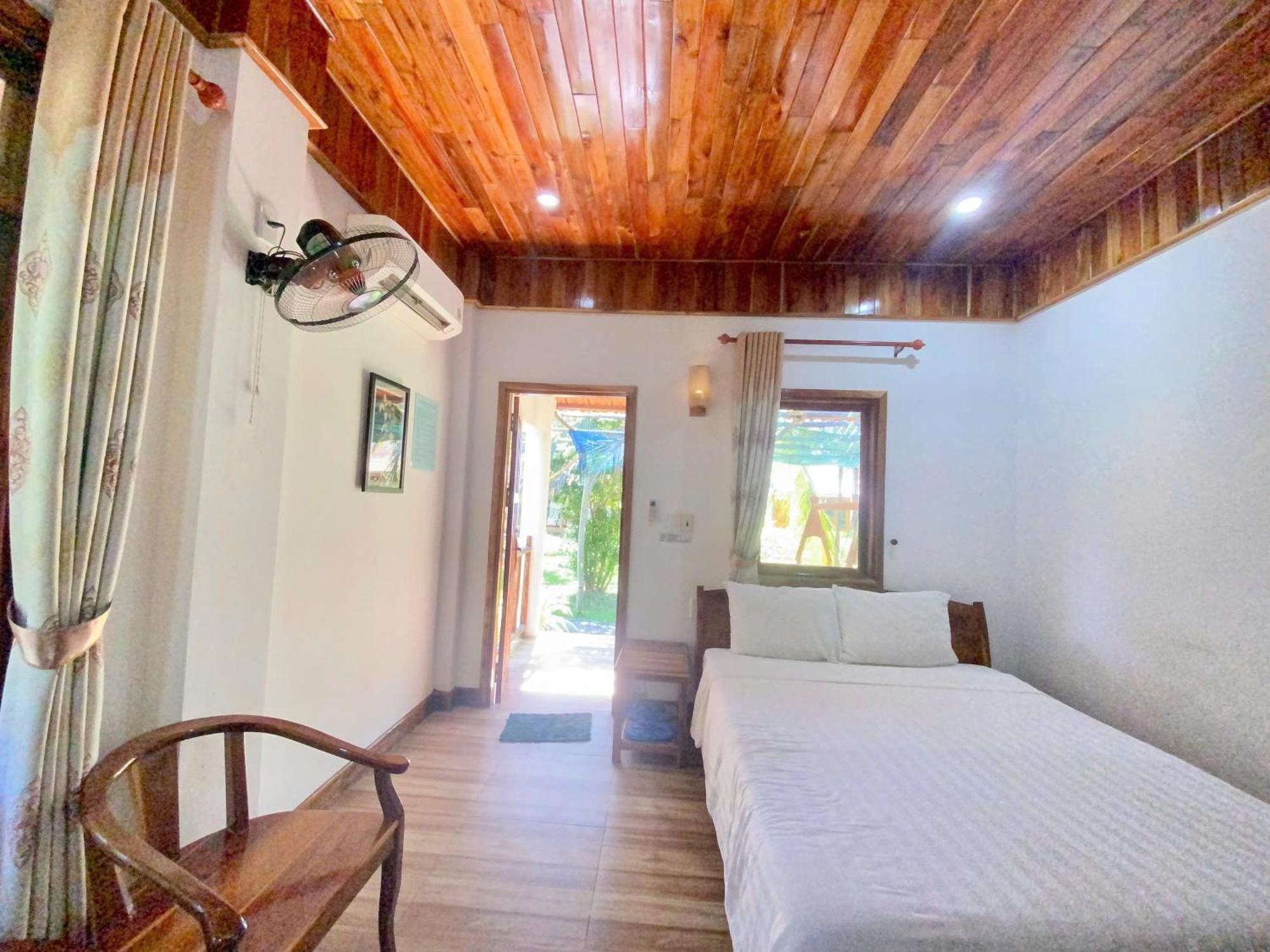 Y Nghia Bungalow Ong Lang Фу Куок Екстериор снимка