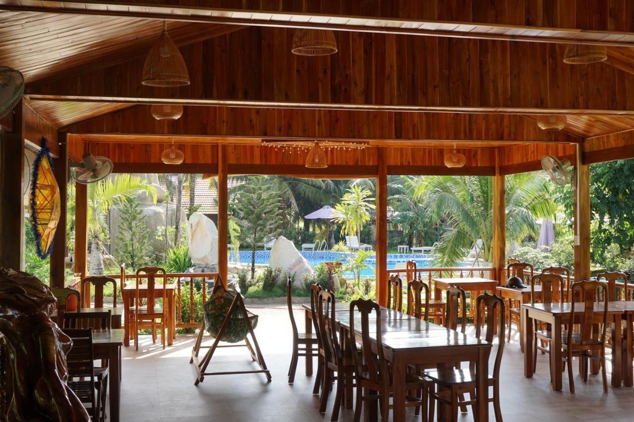 Y Nghia Bungalow Ong Lang Фу Куок Екстериор снимка