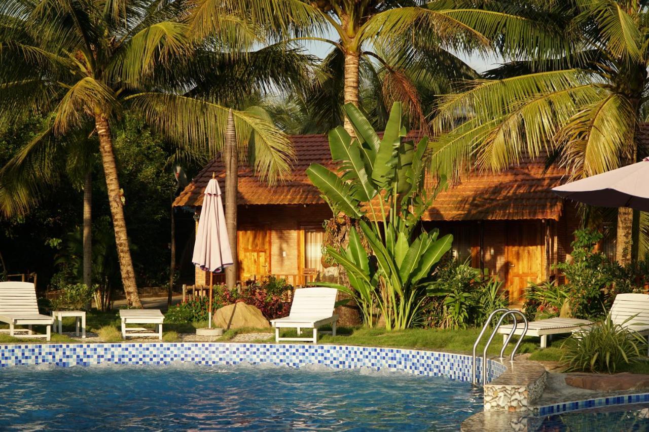 Y Nghia Bungalow Ong Lang Фу Куок Екстериор снимка